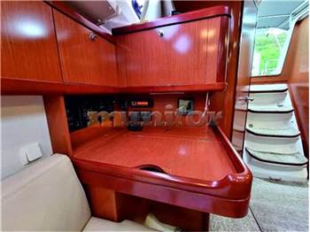 Beneteau Oceanis 37