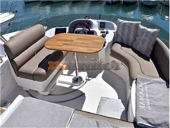 Sealine F37