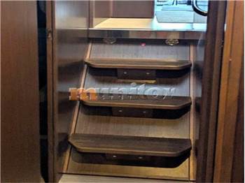 Bavaria Virtess 420 fly