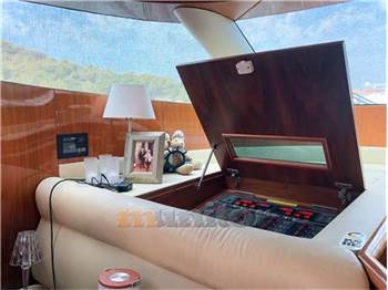 Elegance 54 fly