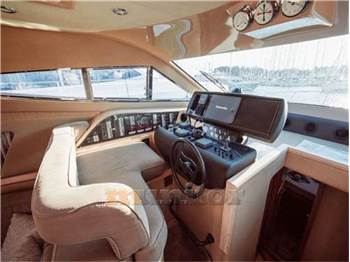 Ferretti 460 fly