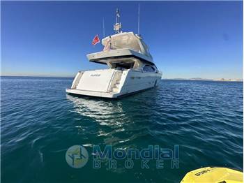 Ferretti 780
