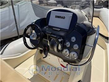 SACS Strider S900