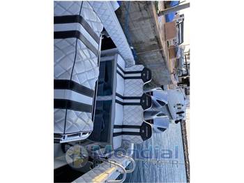 Wellcraft scarab 302 sport