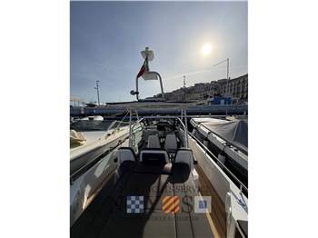 Axopar 28 T-Top