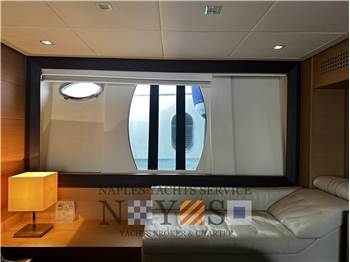 Pershing 72