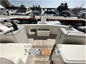 Uniesse 42' Open