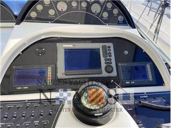 Pershing 43