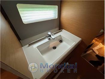 JEANNEAU SUN ODYSSEY 490