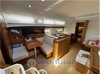 JEANNEAU SUN ODYSSEY 490