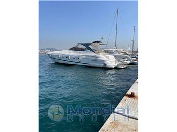 Cruisers Yacht 5470 Express