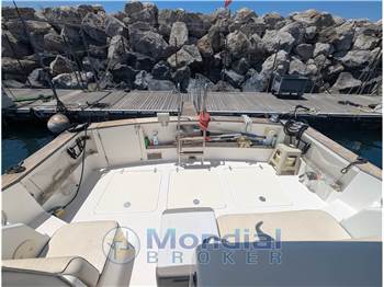 Sabre Yachts 42' Hard Top Express