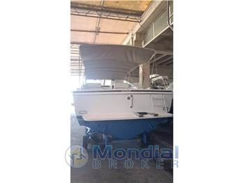 Bertram Yacht 28' Moppie