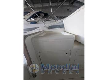 Bertram Yacht 28' Moppie