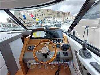 Tiara Yachts 44 Coupe