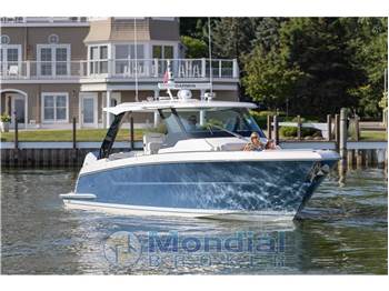Tiara Yachts 39LS
