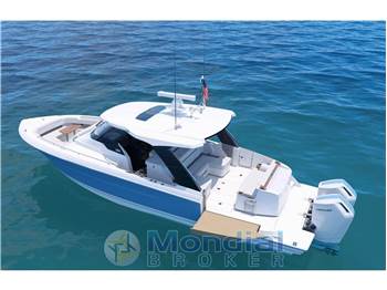 Tiara Yachts 39LS