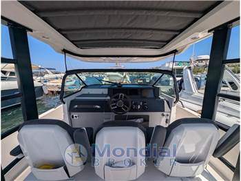 Axopar AXOPAR 37 ST BRABUS LINE