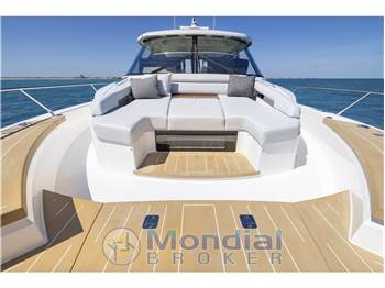 Tiara Yachts EX 54