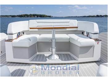 Tiara Yachts 43 LE
