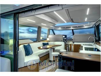 Tiara Yachts EX60
