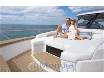 Tiara Yachts EX60