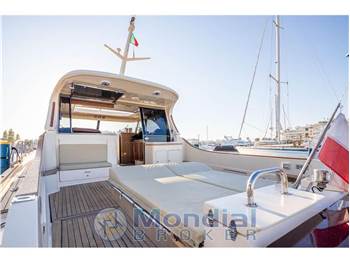 Mochi Craft MOCHI 51 DOLPHIN