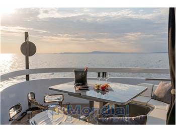 Arcadia Yachts Arcadia 85'