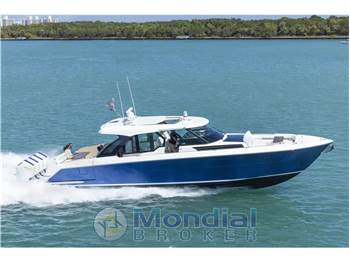Tiara Yachts 56LS