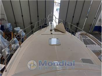 Riviera Marine 33 Flybridge