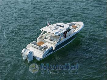 Tiara Yachts 43LS