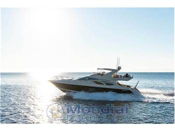 Azimut 62E