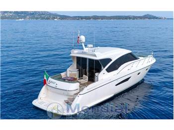 Tiara Yachts 5800 Sovran