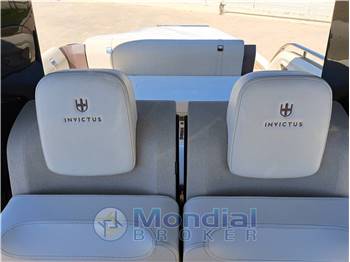 INVICTUS YACHT GT280