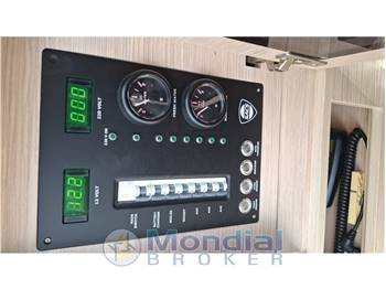 SACS MARINE STRIDER 11 SUNDECK