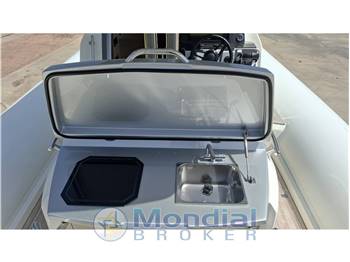 SACS MARINE STRIDER 11 SUNDECK