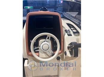 INVICTUS YACHT CX 280 i