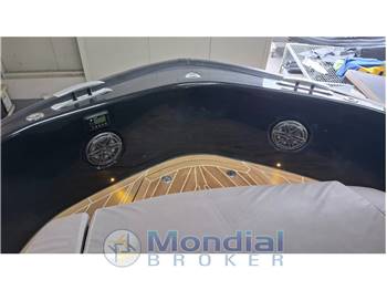 SACS MARINE Rebel 47