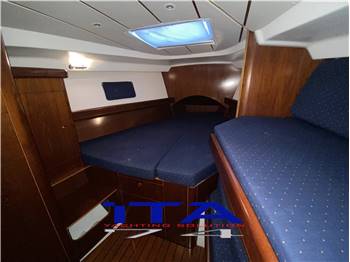 Beneteau Oceanis 423