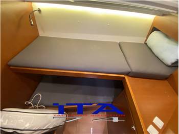 beneteau Oceanis 48