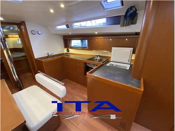 beneteau Oceanis 48