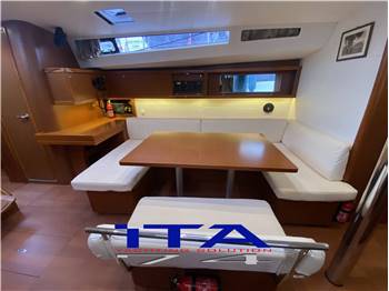 beneteau Oceanis 48