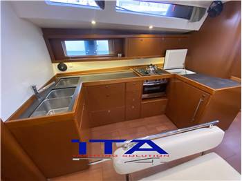 beneteau Oceanis 48