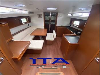beneteau Oceanis 48
