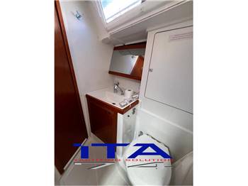 beneteau Oceanis 48