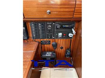 Bavaria 38 cruiser