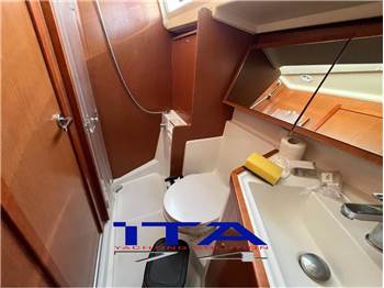 Beneteau Oceanis 41.1