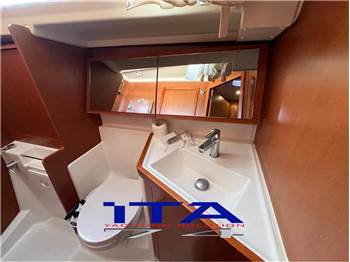 Beneteau Oceanis 41.1