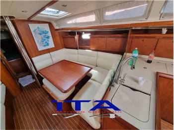 Jeanneau sun odyssey 43