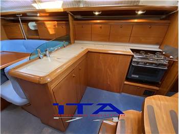 Jeanneau sun odyssey 43